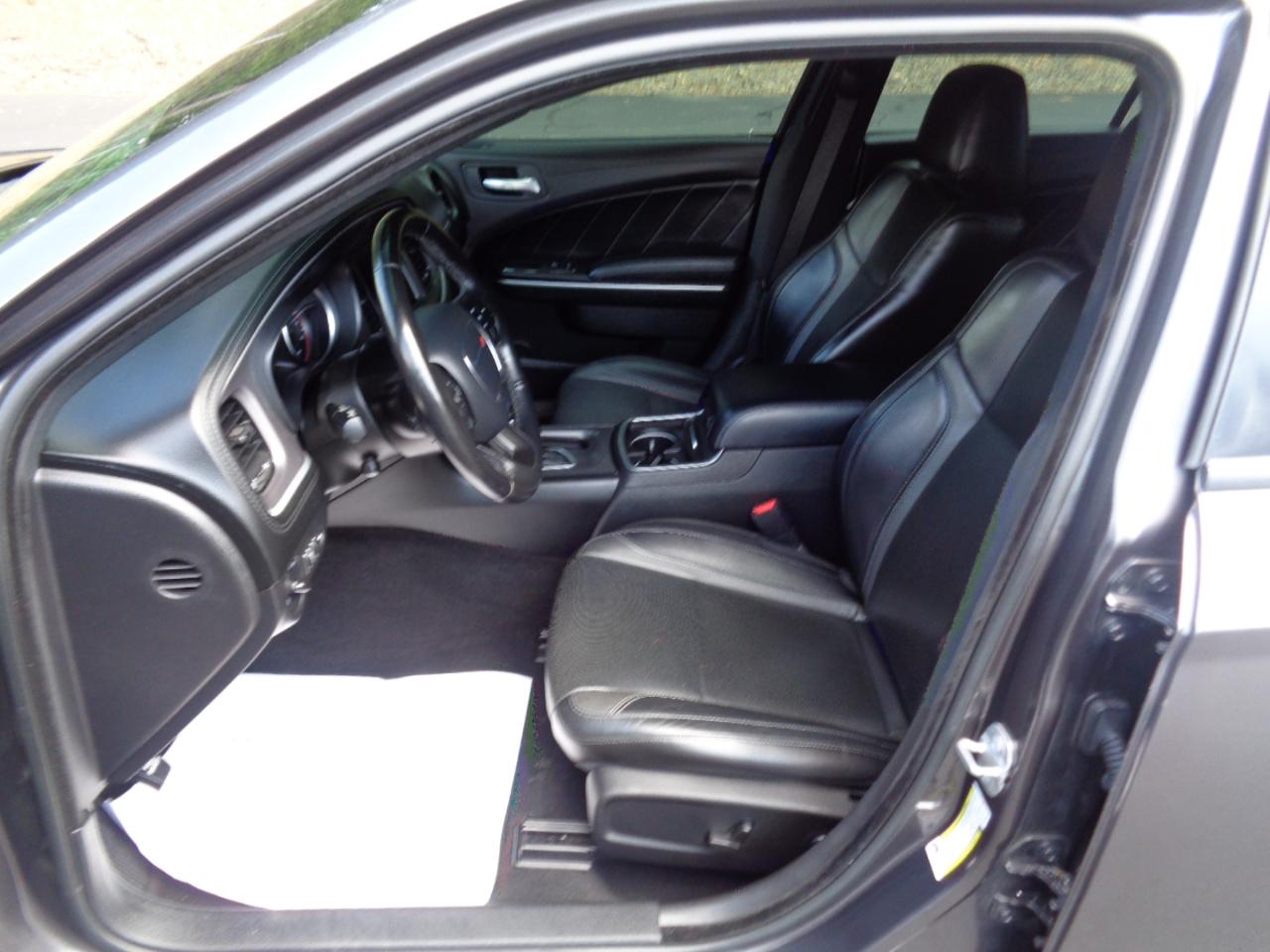 Dodge Charger SXT RWD 2022