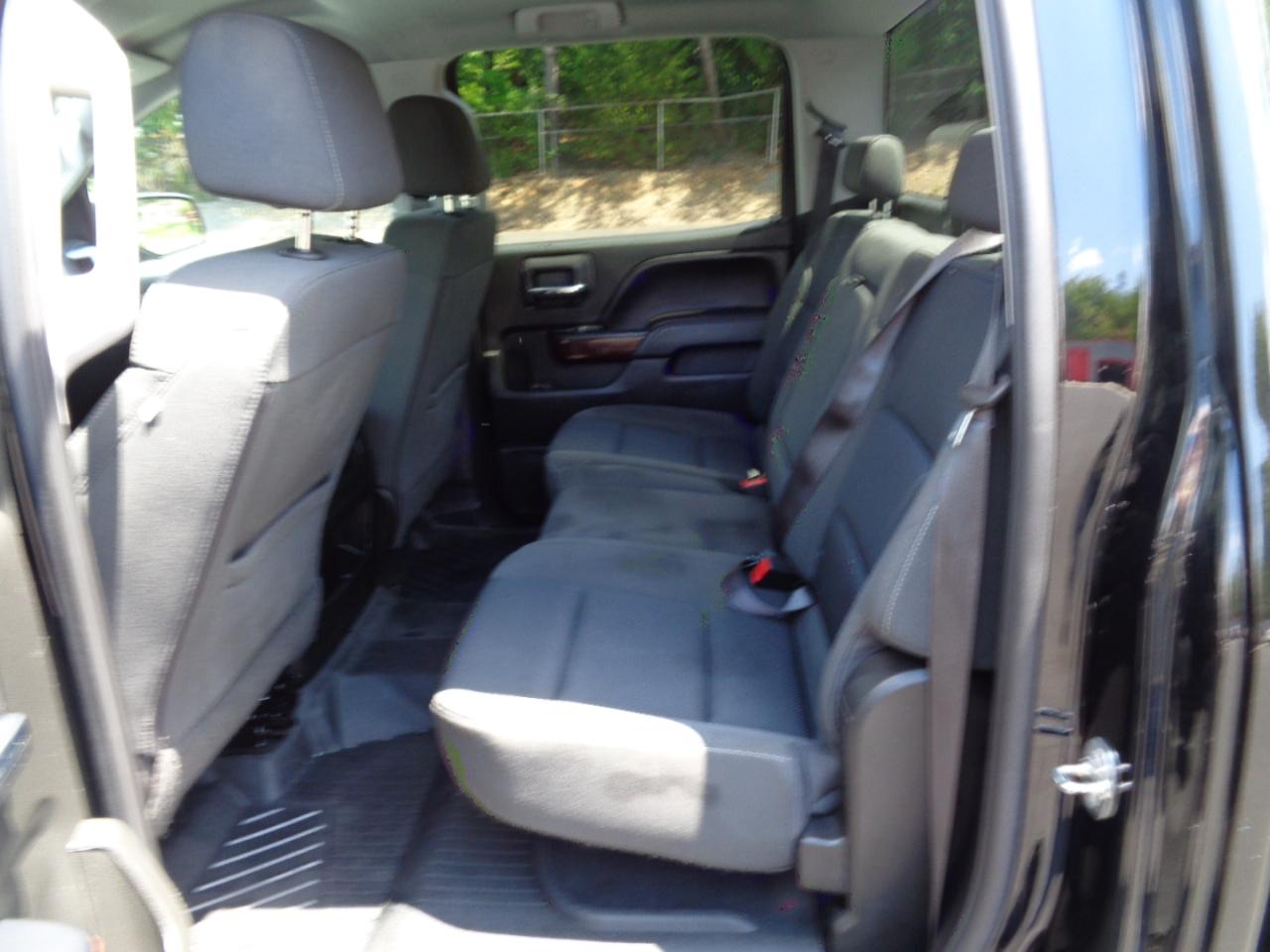 GMC Sierra 1500 4WD Crew Cab 143.5" SLE 2017