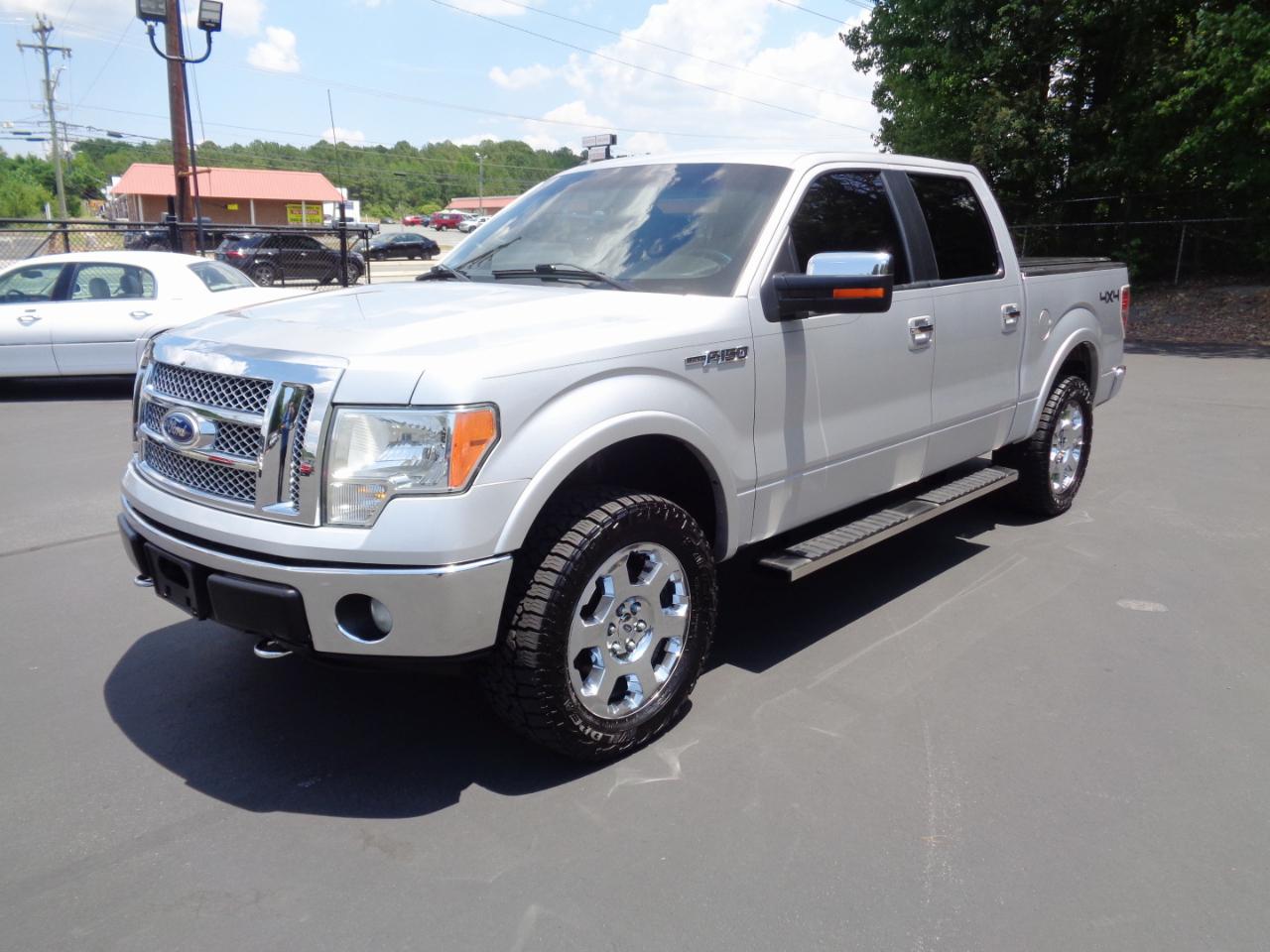 Ford F-150 4WD SuperCrew 145" Lariat 2011