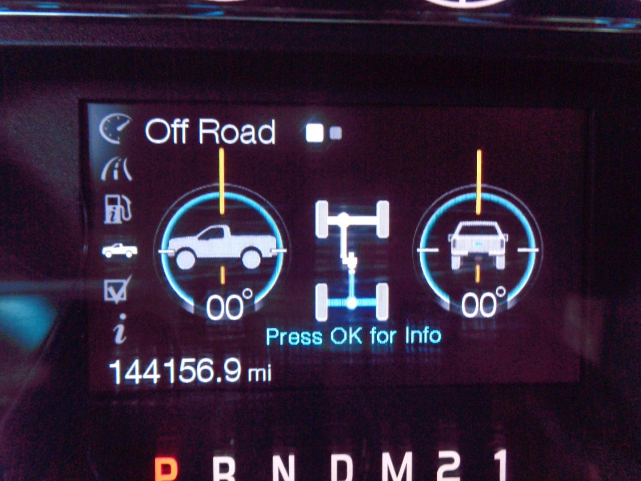 Ford F-150 4WD SuperCrew 145" Lariat 2011