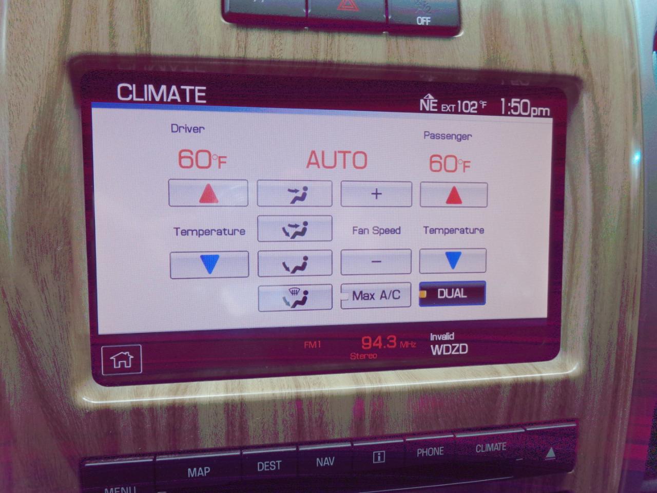 Ford F-150 4WD SuperCrew 145" Lariat 2011