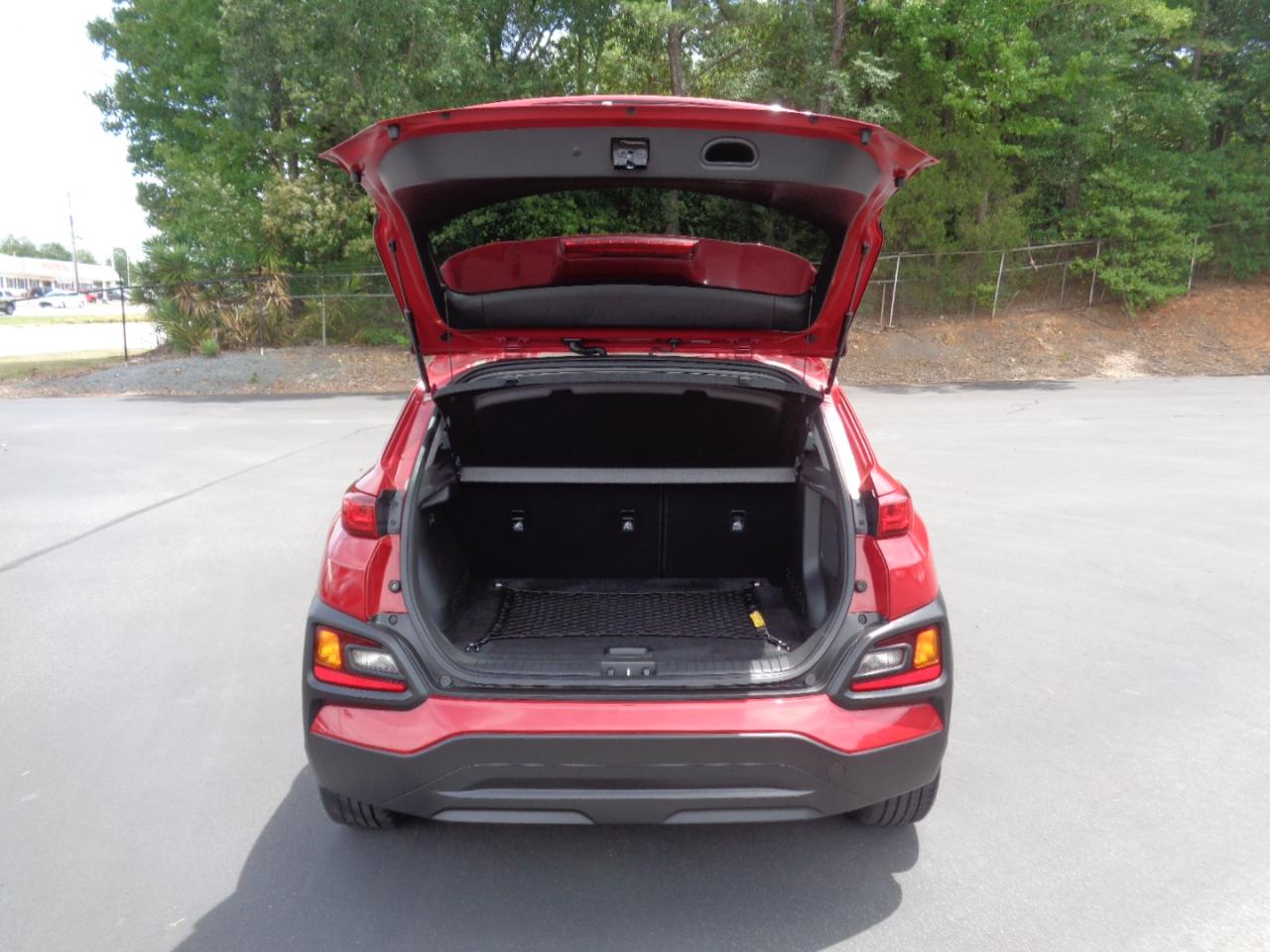 Hyundai Kona SEL Plus Auto FWD 2021