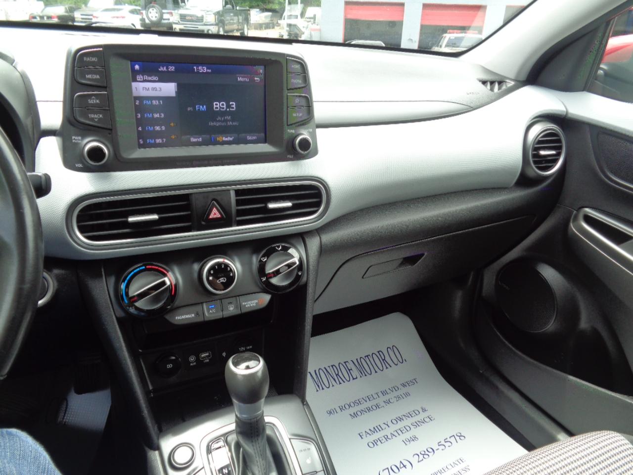 Hyundai Kona SEL Plus Auto FWD 2021