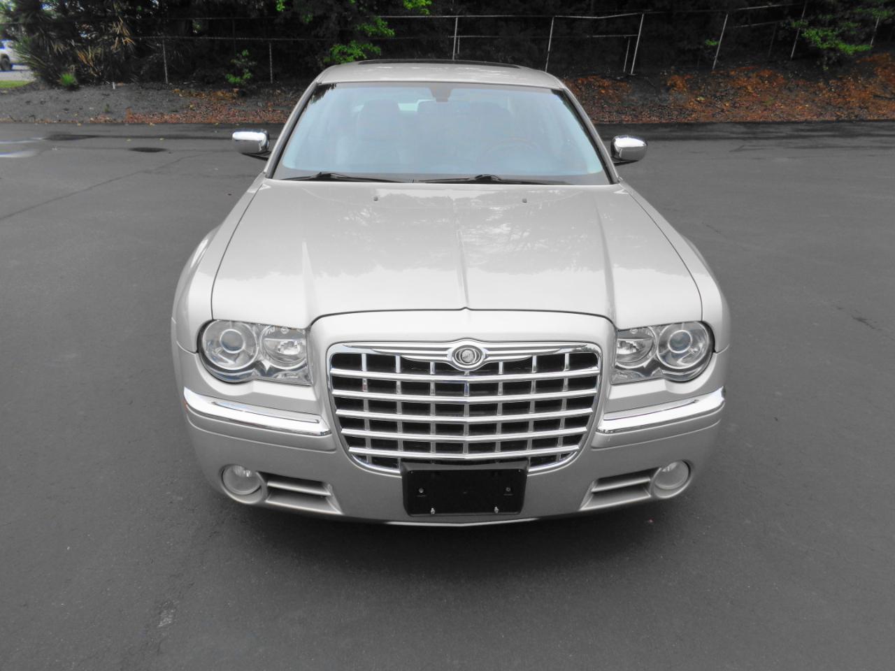 Chrysler 300 4dr Sdn 300C 2006