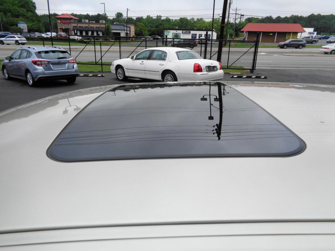 Chrysler 300 4dr Sdn 300C 2006