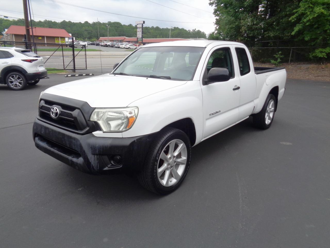 Toyota Tacoma 2WD Access Cab I4 AT (Natl) 2014