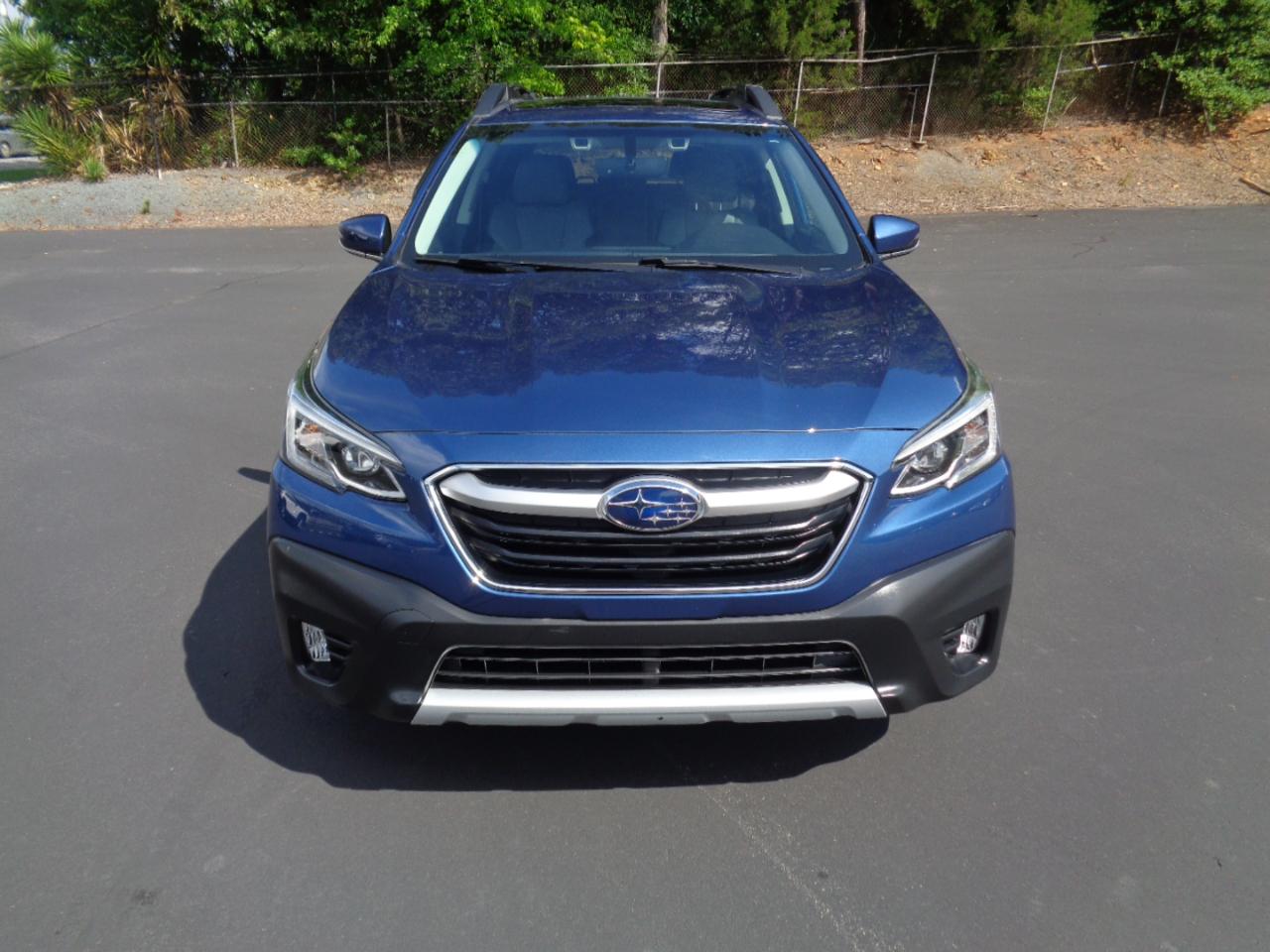 Subaru Outback Limited CVT 2021