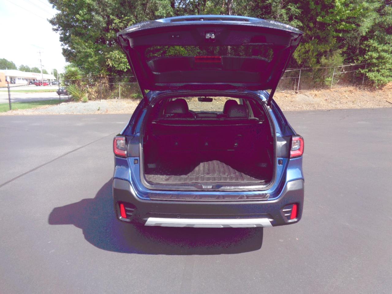 Subaru Outback Limited CVT 2021