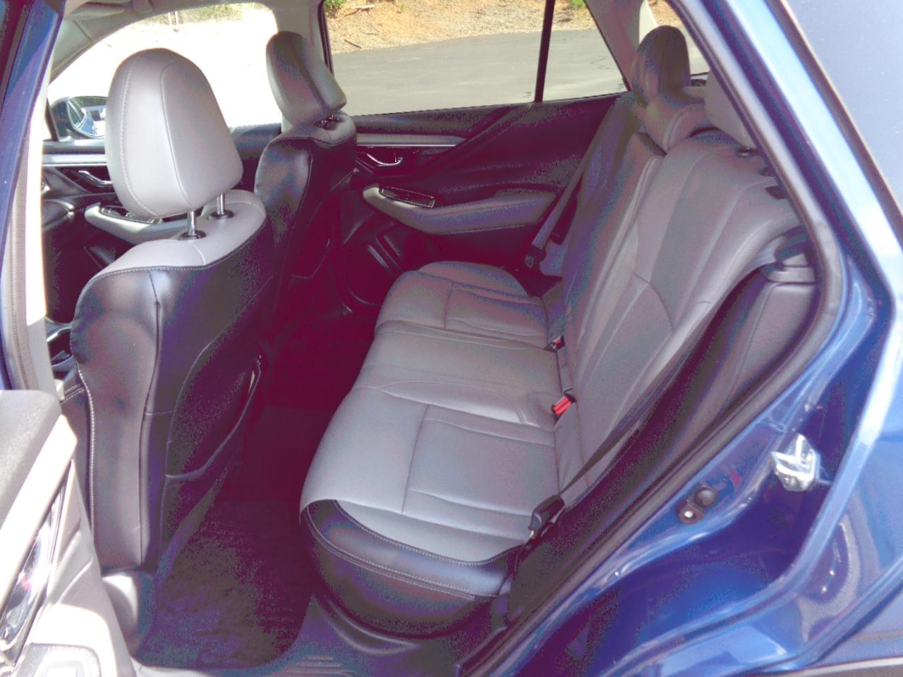Subaru Outback Limited CVT 2021