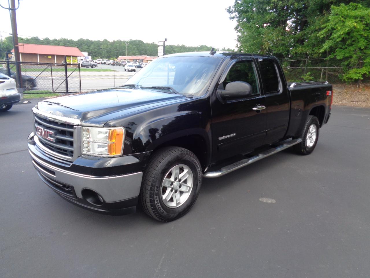 2010 GMC Sierra 1500 4WD Ext Cab 143.5" SLE