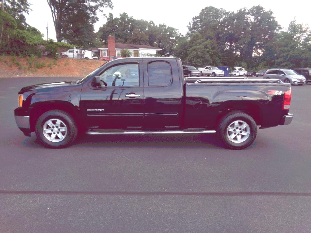 GMC Sierra 1500 4WD Ext Cab 143.5" SLE 2010