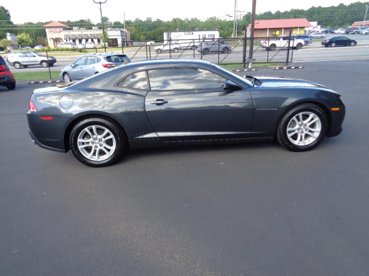 Chevrolet Camaro 2dr Cpe LS w/2LS 2015