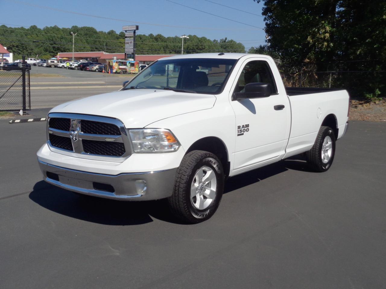 RAM 1500 Classic Tradesman 4x4 Reg Cab 8' Box 2022