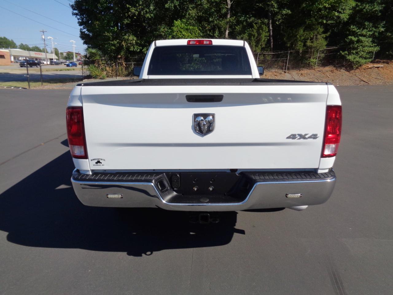 RAM 1500 Classic Tradesman 4x4 Reg Cab 8' Box 2022