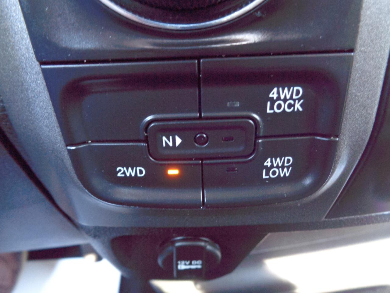 RAM 1500 Classic Tradesman 4x4 Reg Cab 8' Box 2022