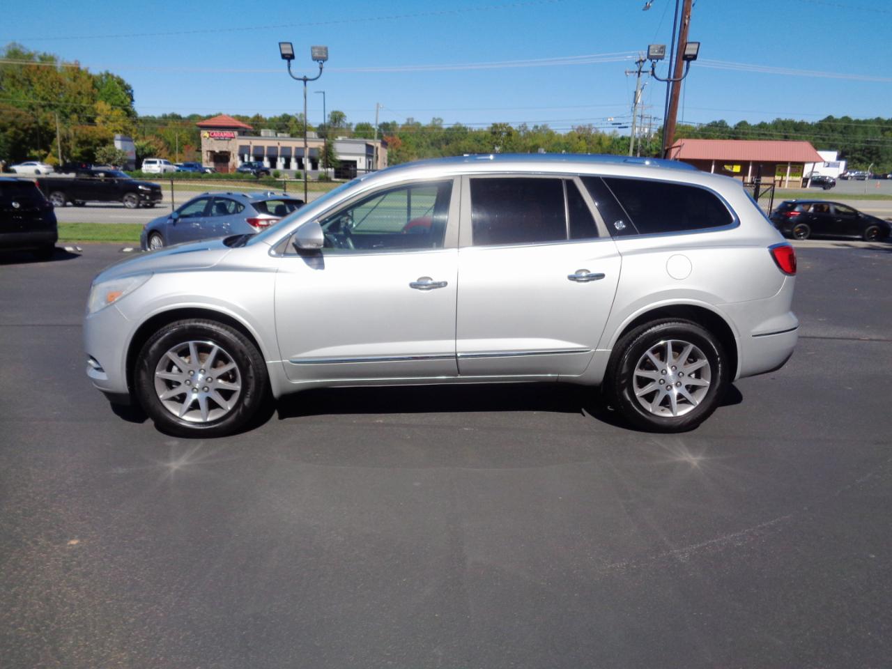 Buick Enclave FWD 4dr Convenience 2016