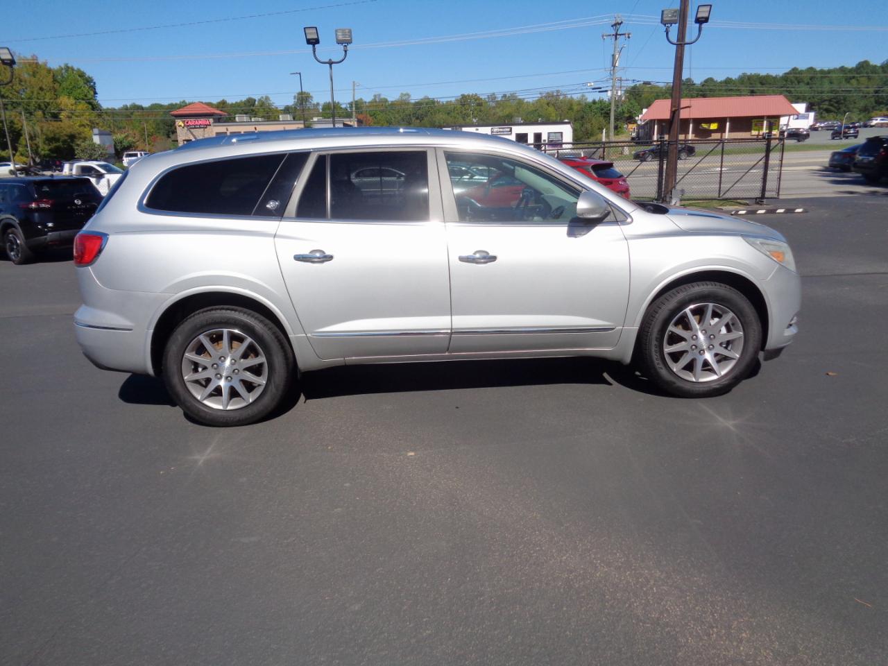 Buick Enclave FWD 4dr Convenience 2016
