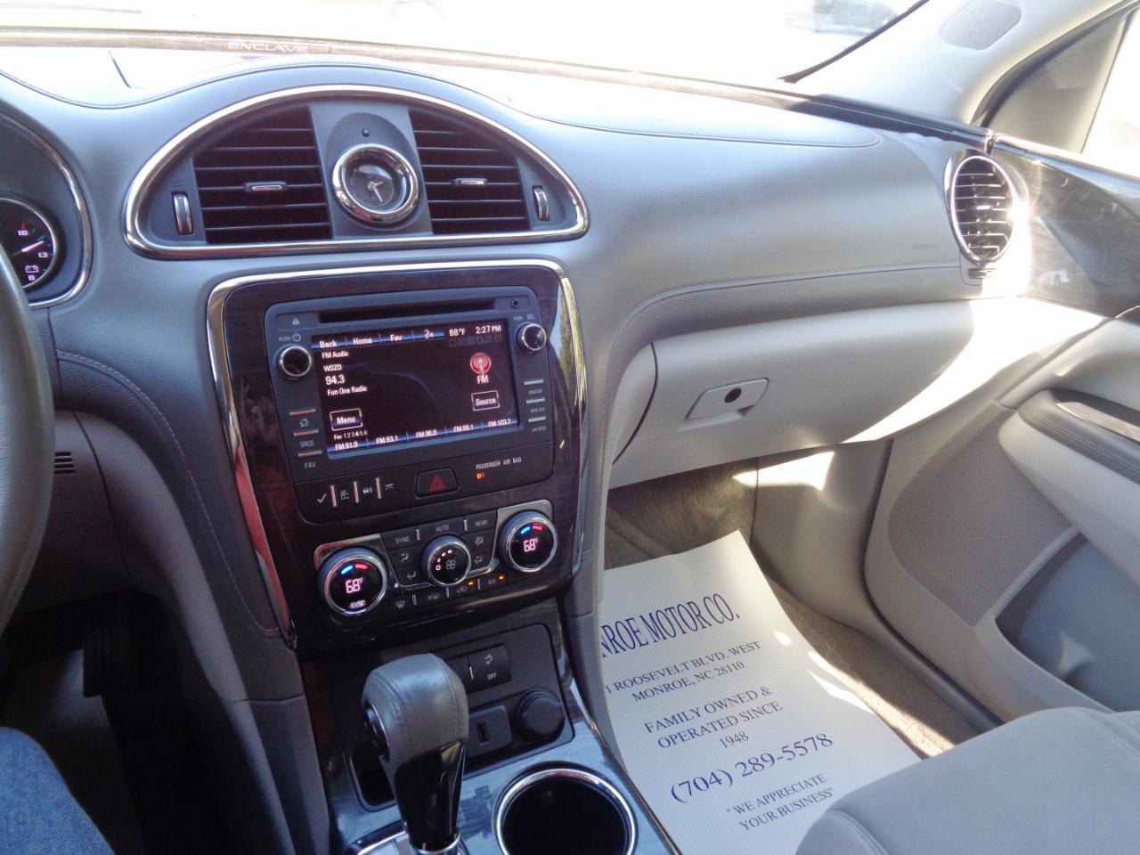 Buick Enclave FWD 4dr Convenience 2016