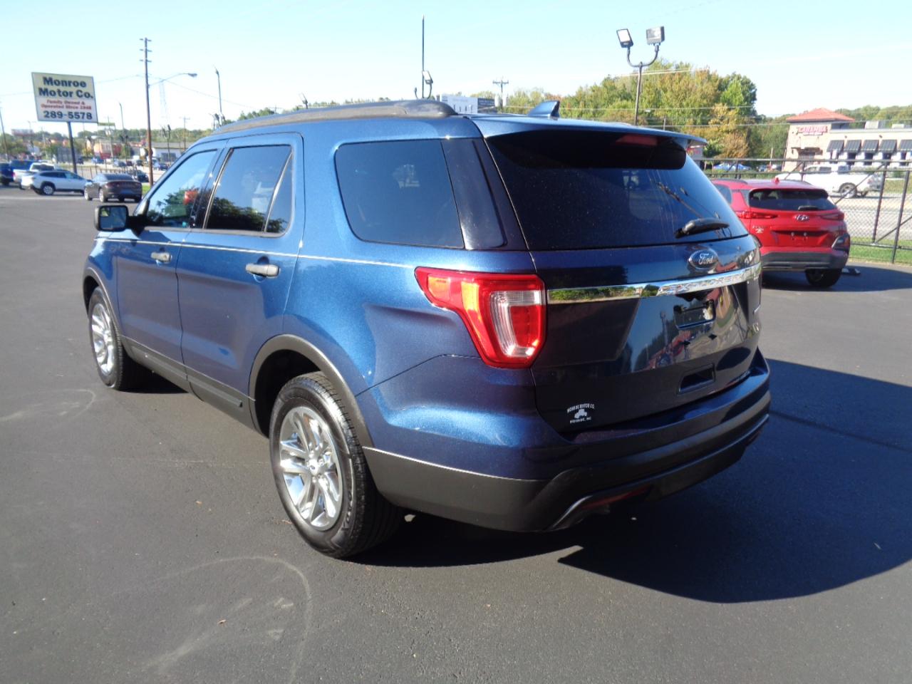 Ford Explorer FWD 4dr Base 2016