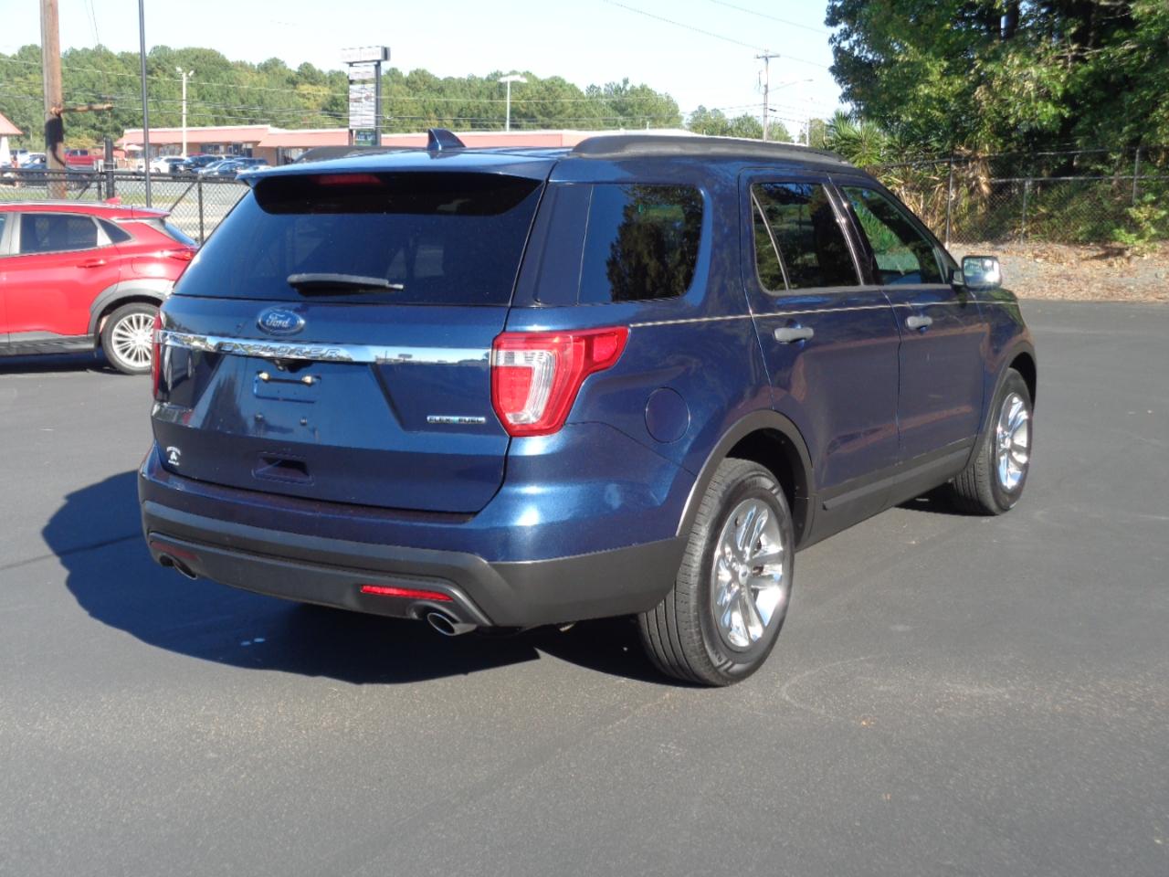 Ford Explorer FWD 4dr Base 2016