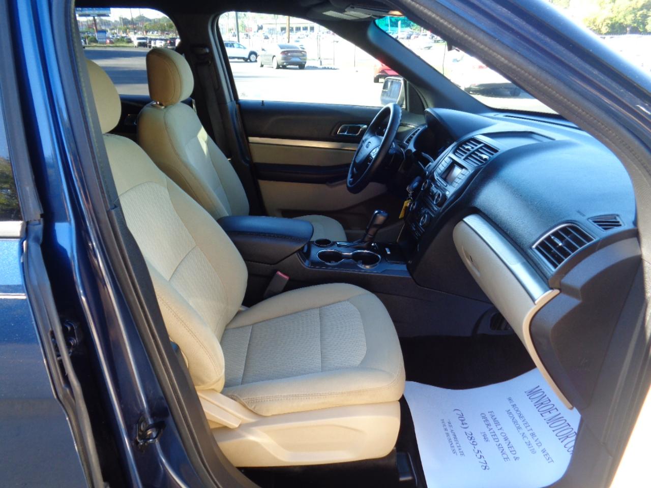 Ford Explorer FWD 4dr Base 2016