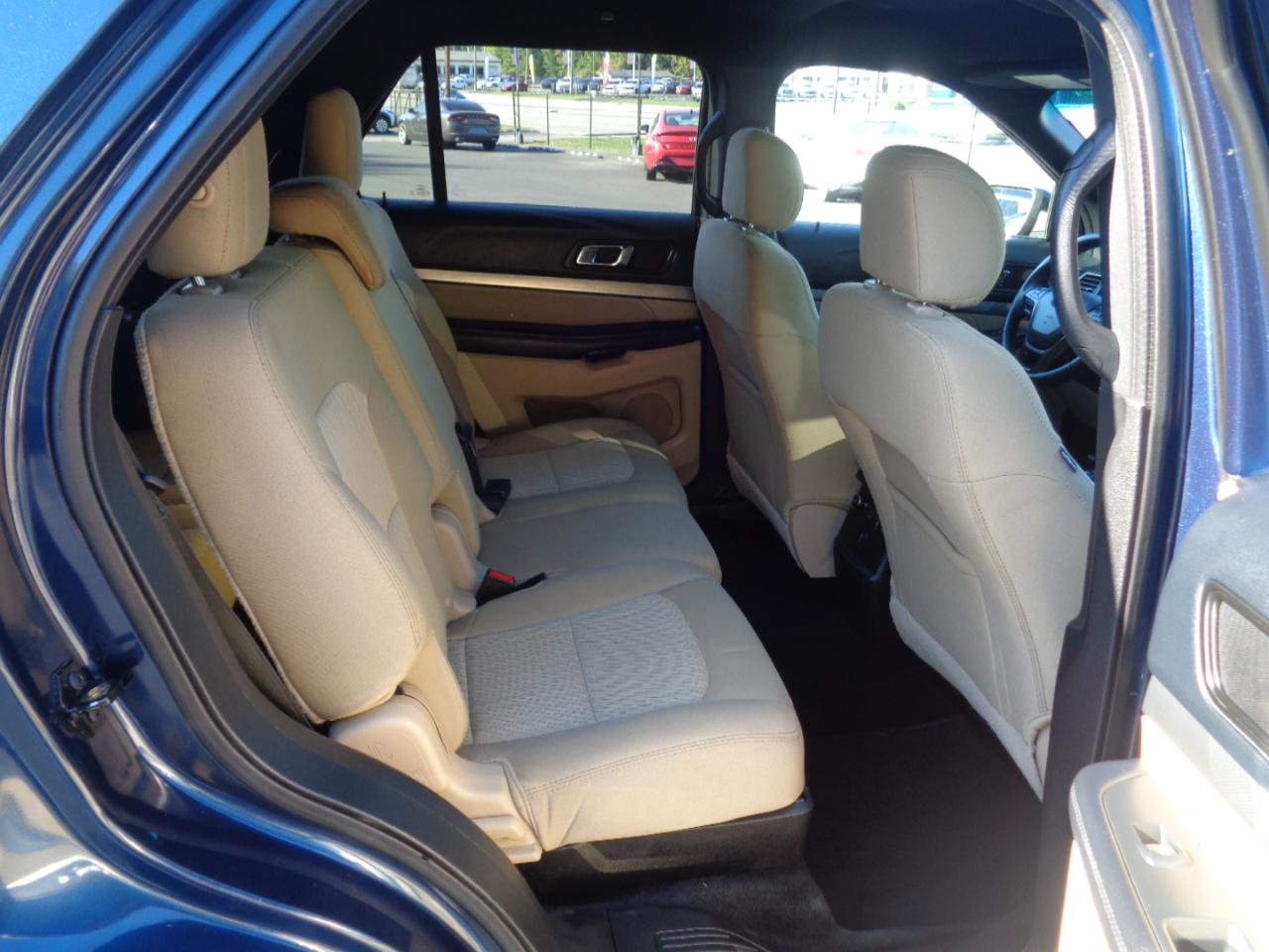 Ford Explorer FWD 4dr Base 2016