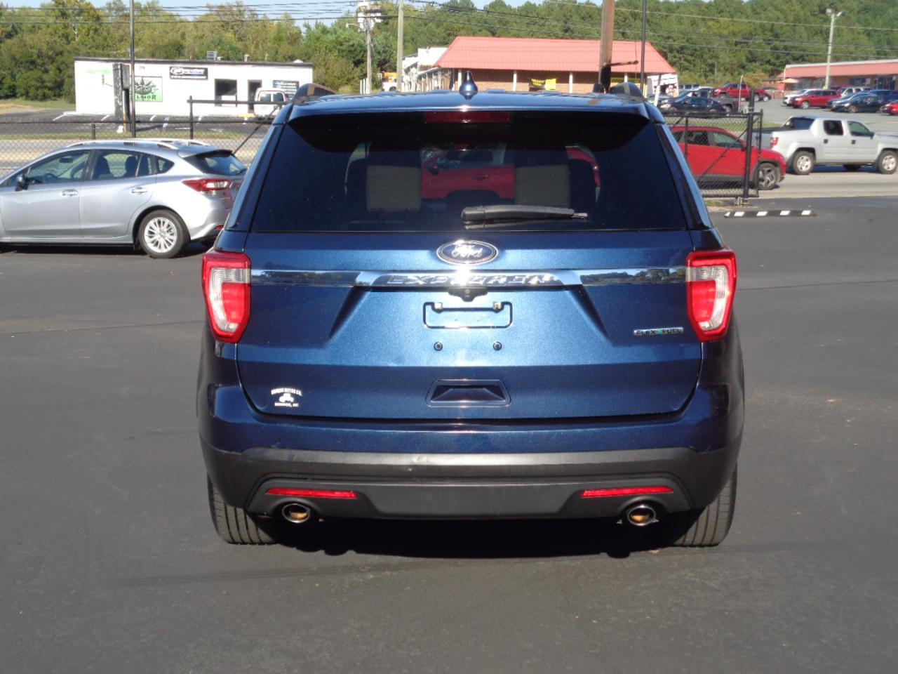 Ford Explorer FWD 4dr Base 2016