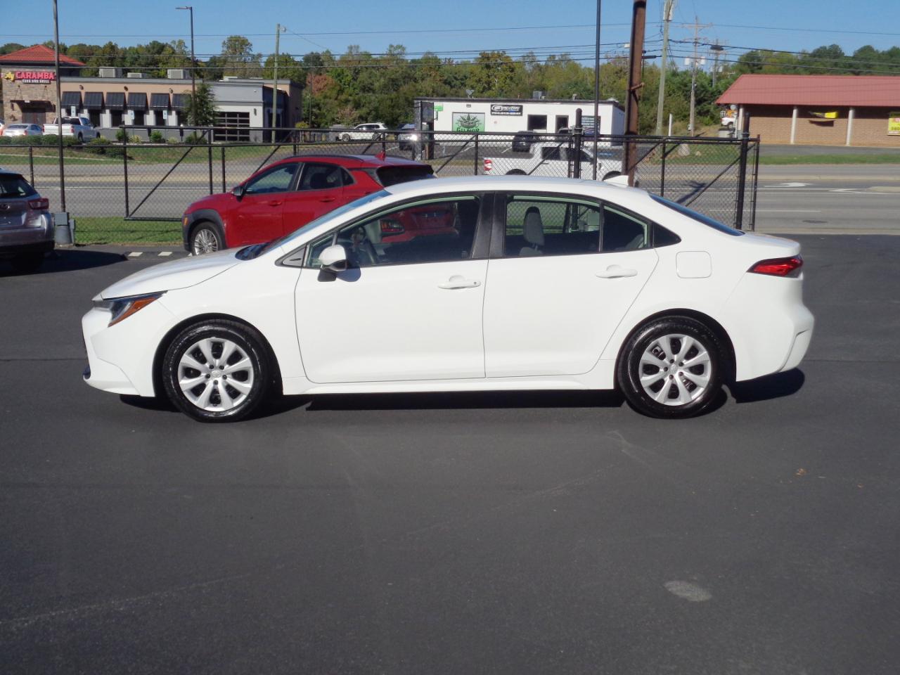 Toyota Corolla LE CVT (Natl) 2023