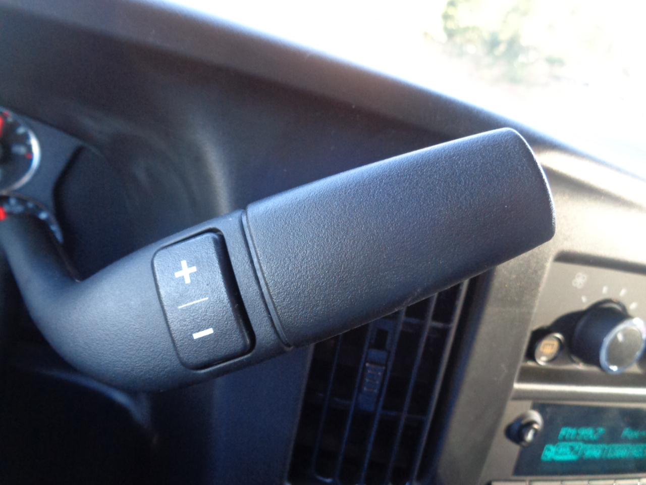 Chevrolet Express Passenger RWD 3500 155" LT 2025