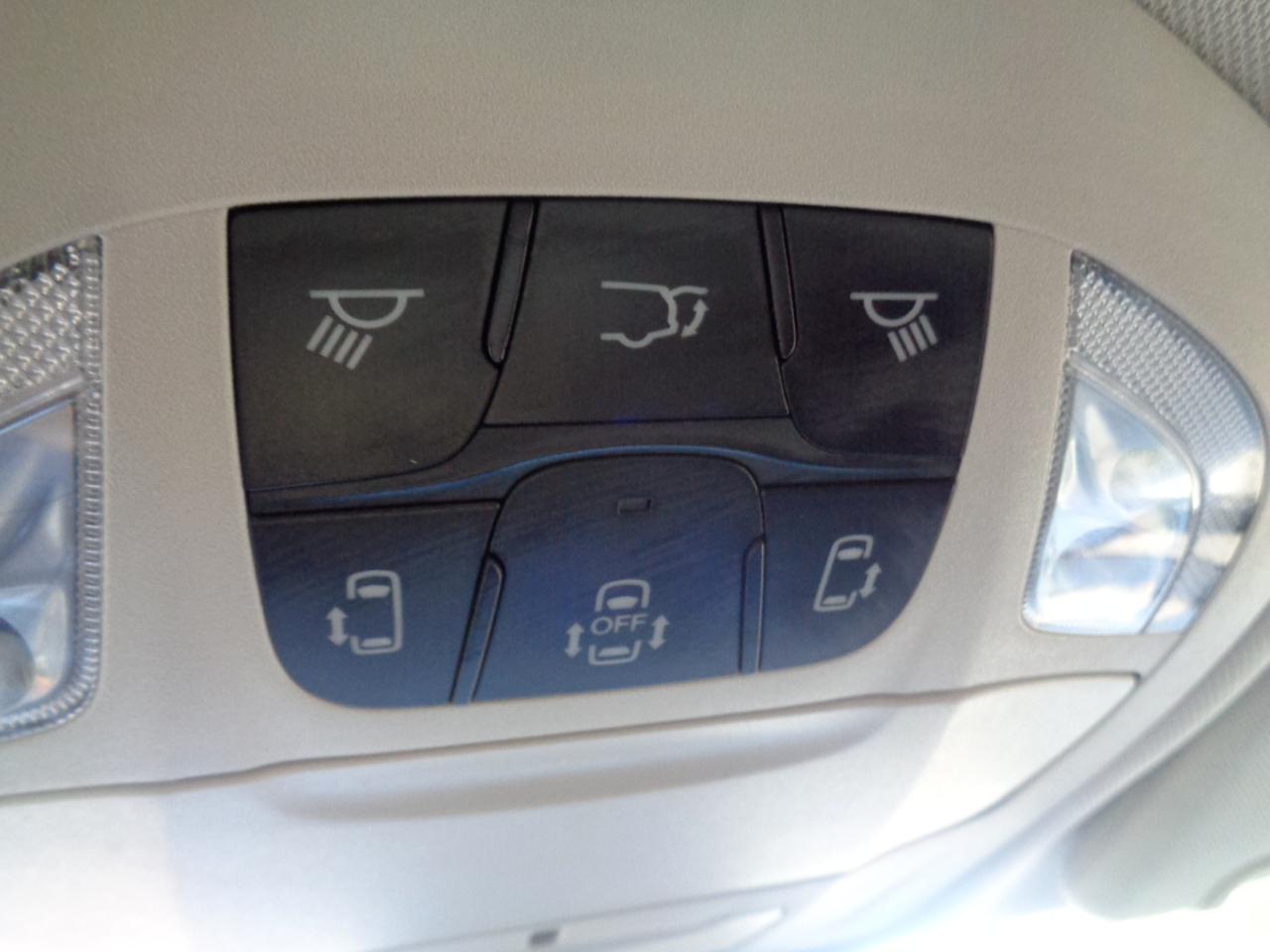 Chrysler Pacifica Touring L FWD 2024