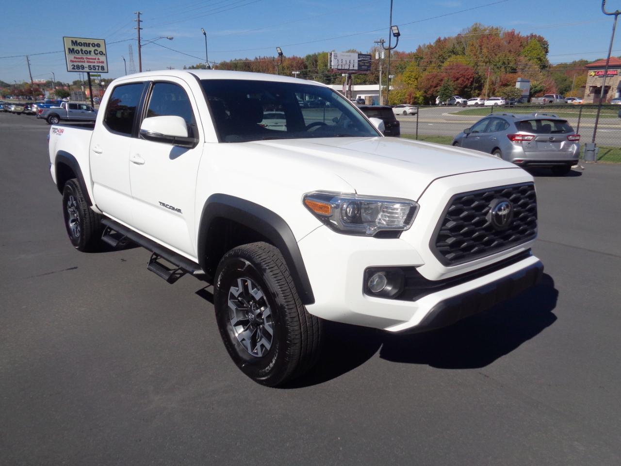 Toyota Tacoma 4WD TRD Off Road Double Cab 5' Bed V6 AT (Natl) 2023