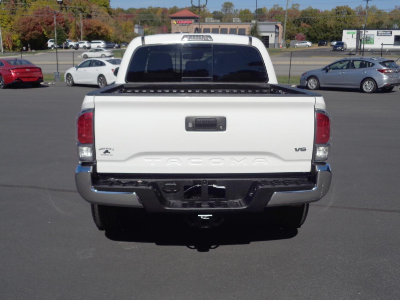 Toyota Tacoma 4WD TRD Off Road Double Cab 5' Bed V6 AT (Natl) 2023