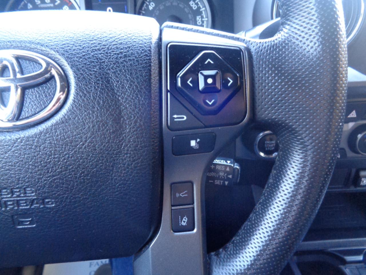 Toyota Tacoma 4WD TRD Off Road Double Cab 5' Bed V6 AT (Natl) 2023