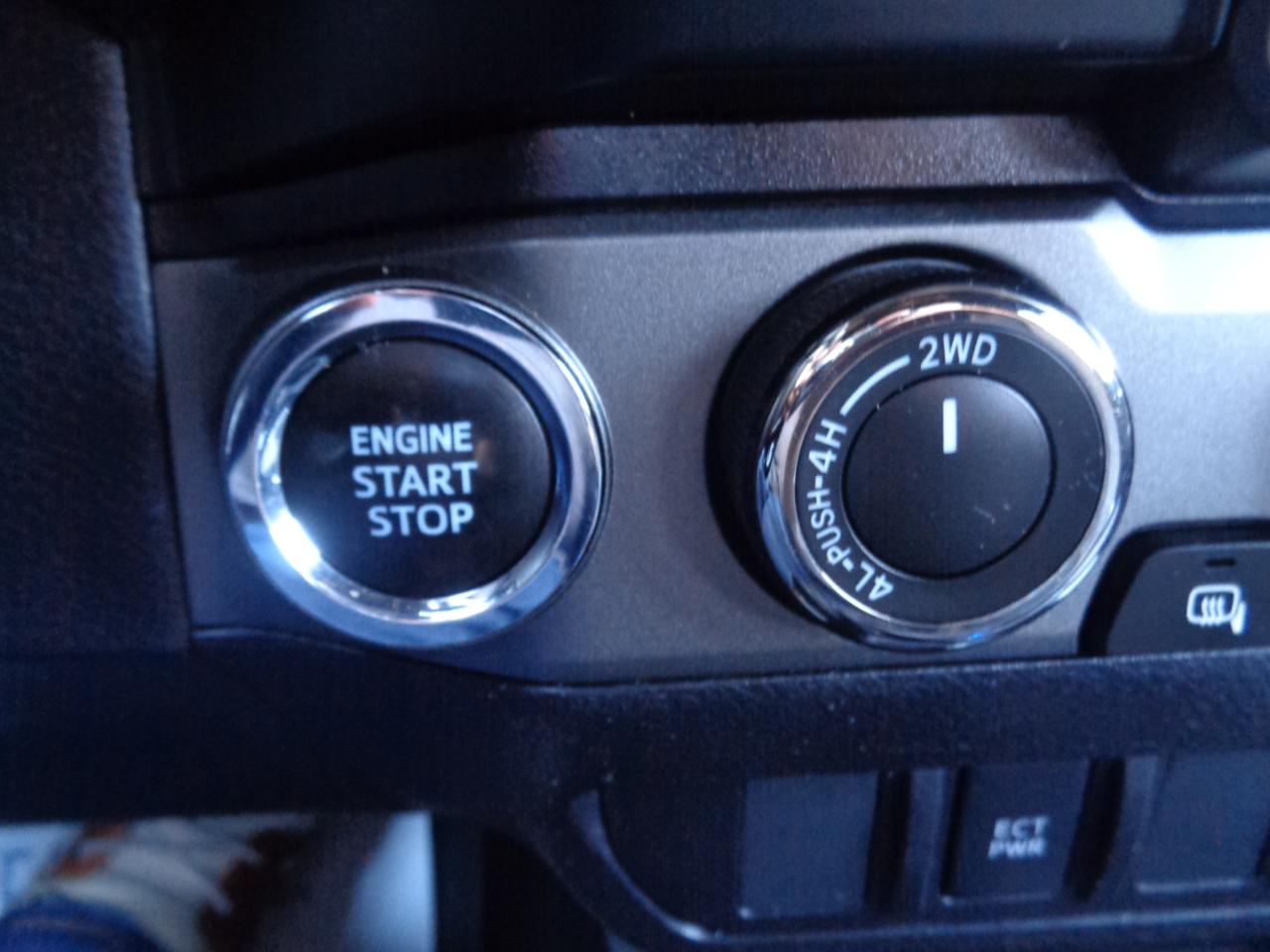 Toyota Tacoma 4WD TRD Off Road Double Cab 5' Bed V6 AT (Natl) 2023