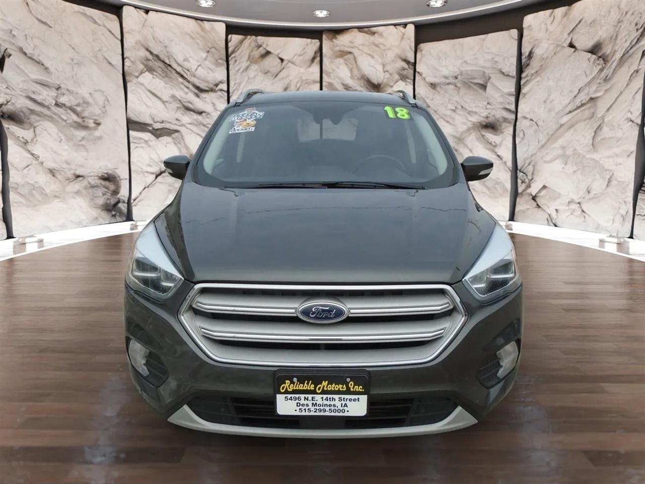 Ford Escape Titanium 4WD 2018