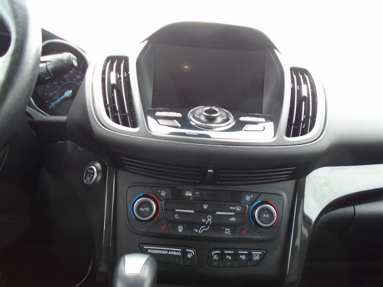 Ford Escape Titanium 4WD 2018