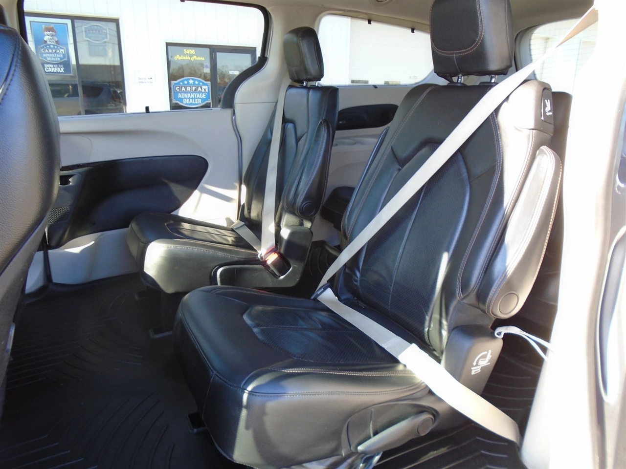 Chrysler Pacifica Touring L FWD 2019