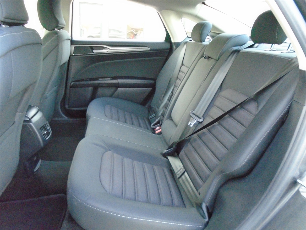 Ford Fusion SE FWD 2017