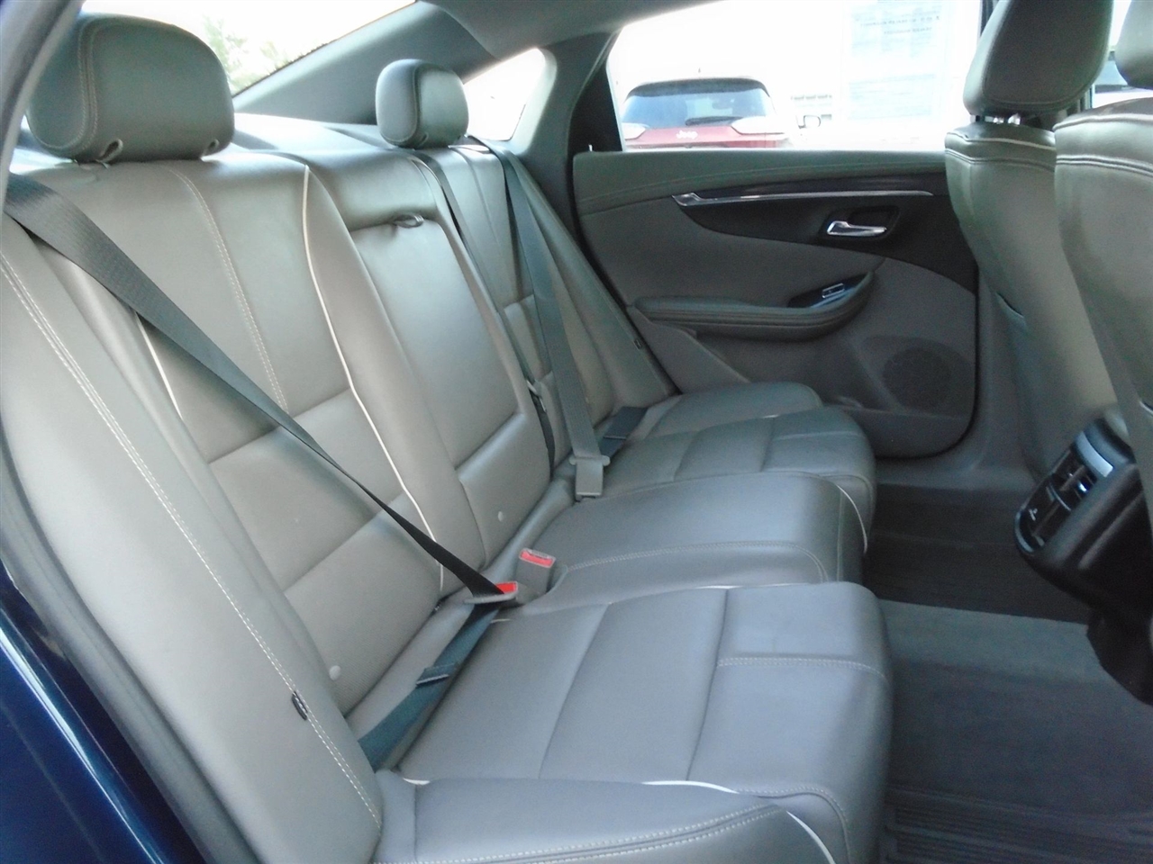 Chevrolet Impala 4dr Sdn Premier w/2LZ 2017