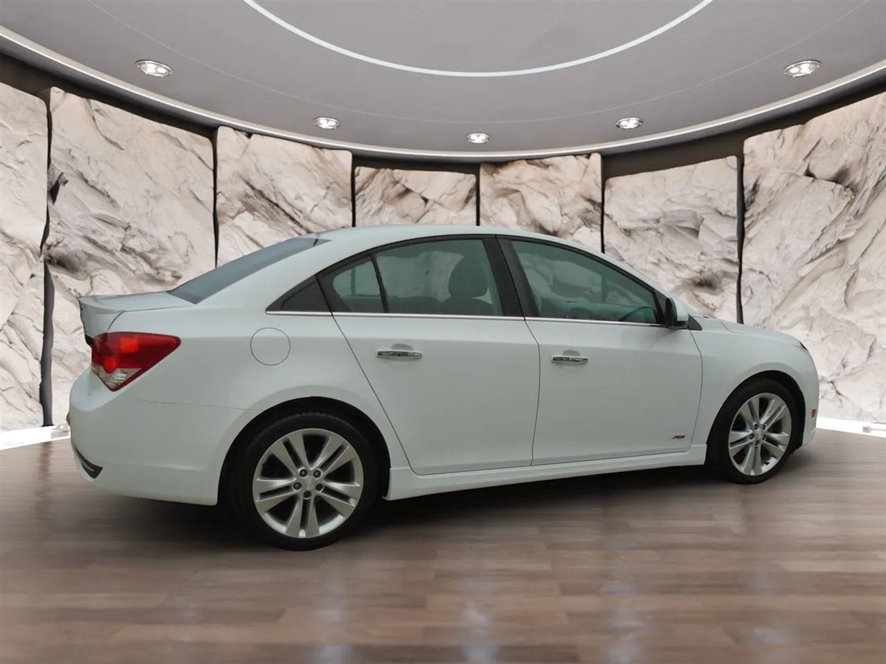 Chevrolet Cruze 4dr Sdn LTZ 2013