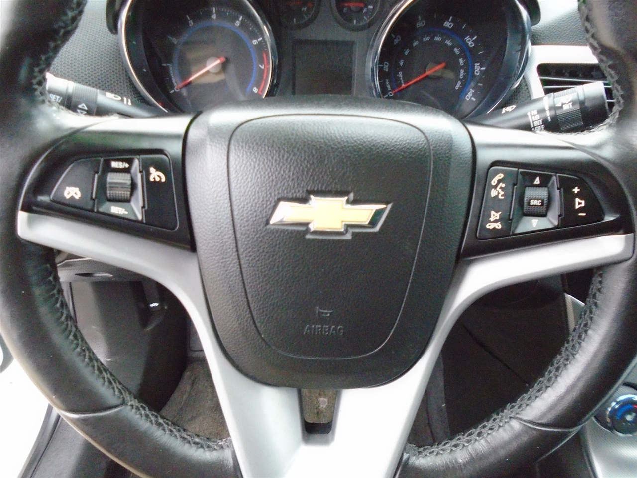 Chevrolet Cruze 4dr Sdn LTZ 2013