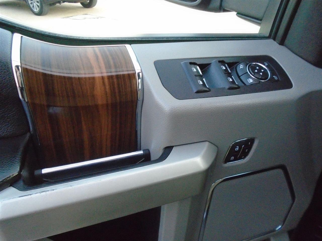 Ford F-150 4WD SuperCrew 145" King Ranch 2016