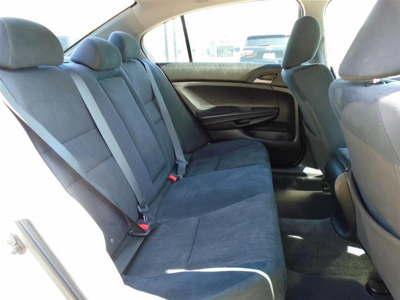 Honda Accord Sdn 4dr I4 Auto LX 2012