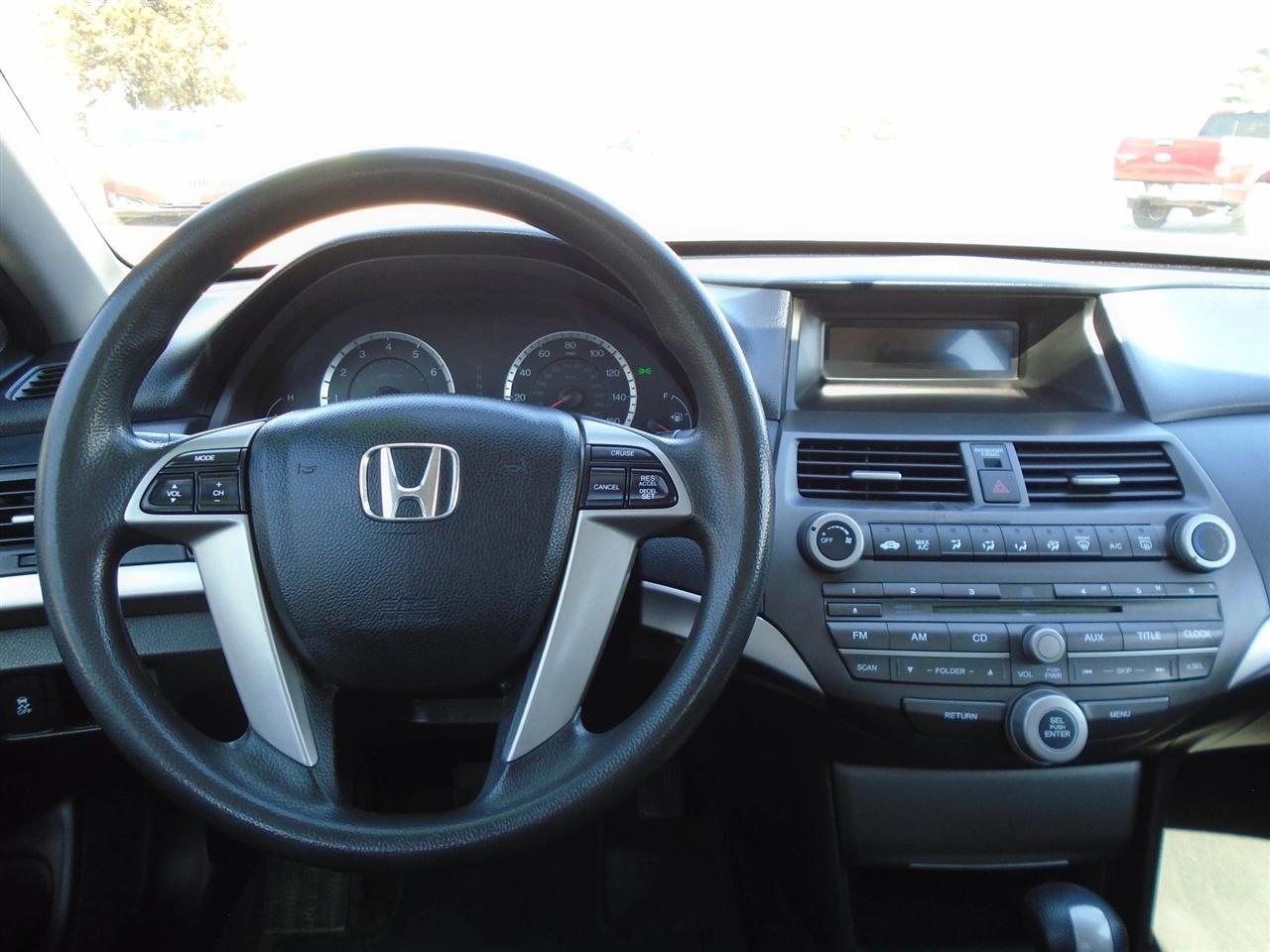 Honda Accord Sdn 4dr I4 Auto LX 2012