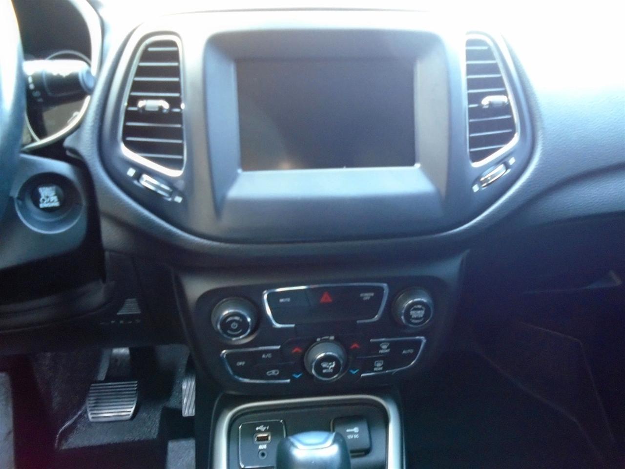 Jeep Compass Latitude FWD 2021