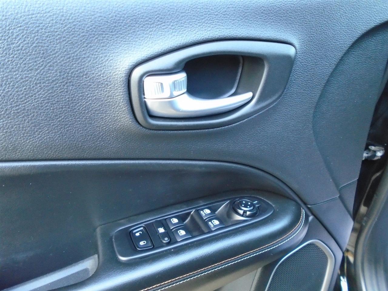 Jeep Compass Latitude FWD 2021