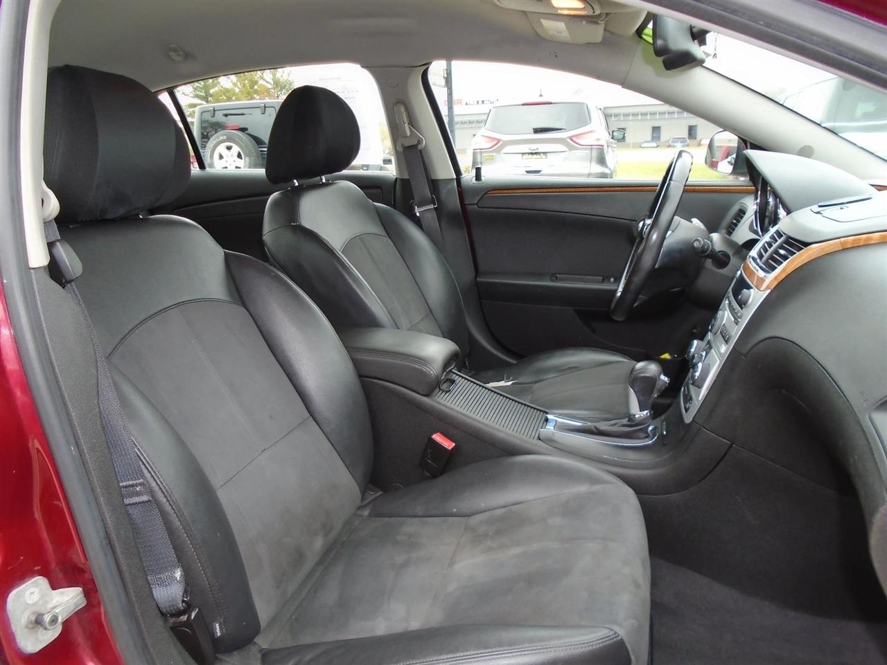 Chevrolet Malibu 4dr Sdn LT w/2LT 2011