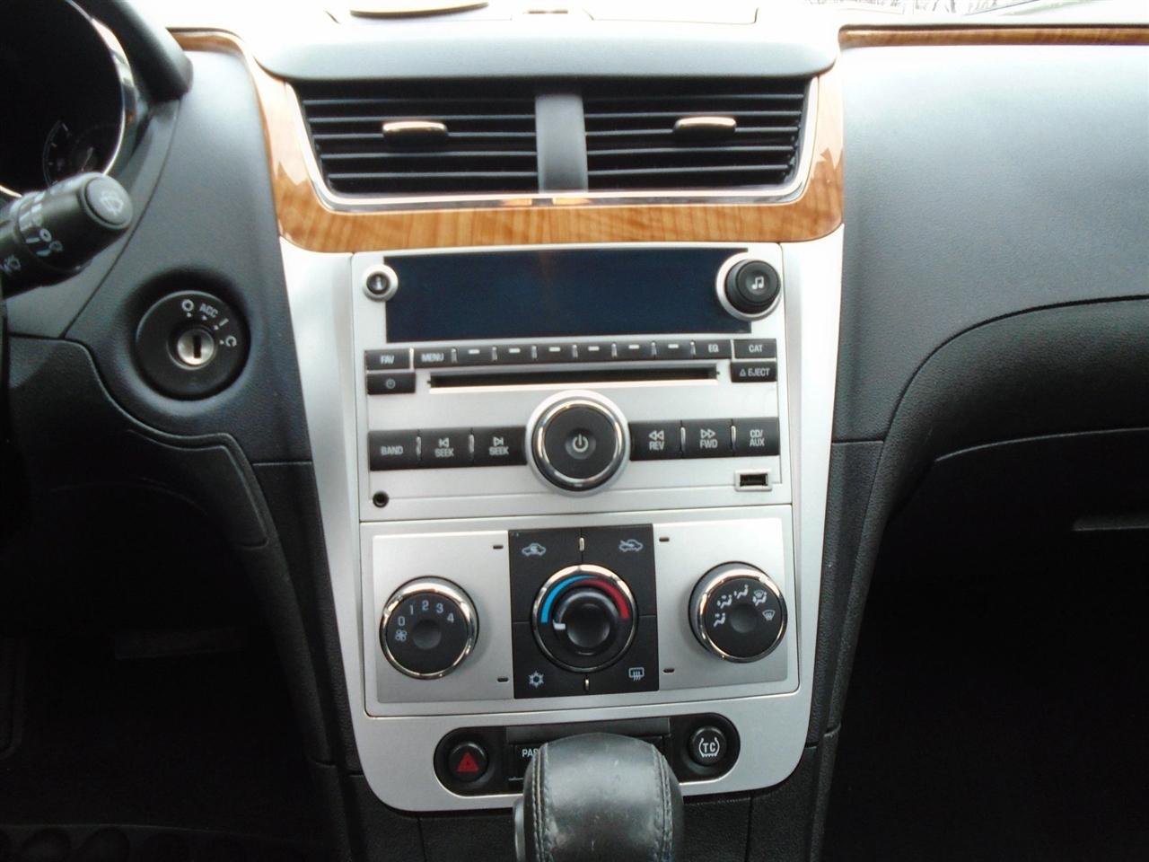 Chevrolet Malibu 4dr Sdn LT w/2LT 2011