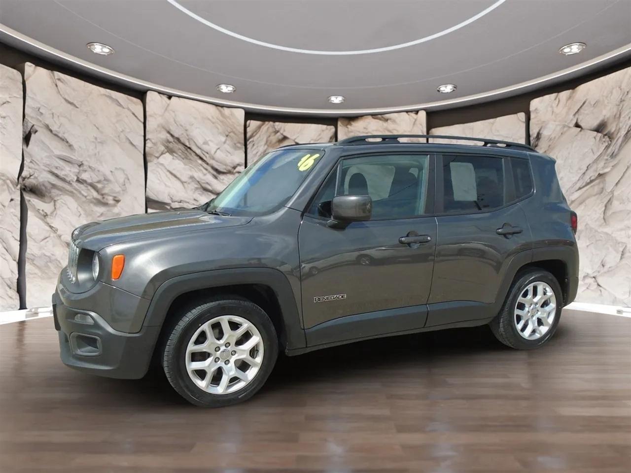 Jeep Renegade FWD 4dr Latitude 2016