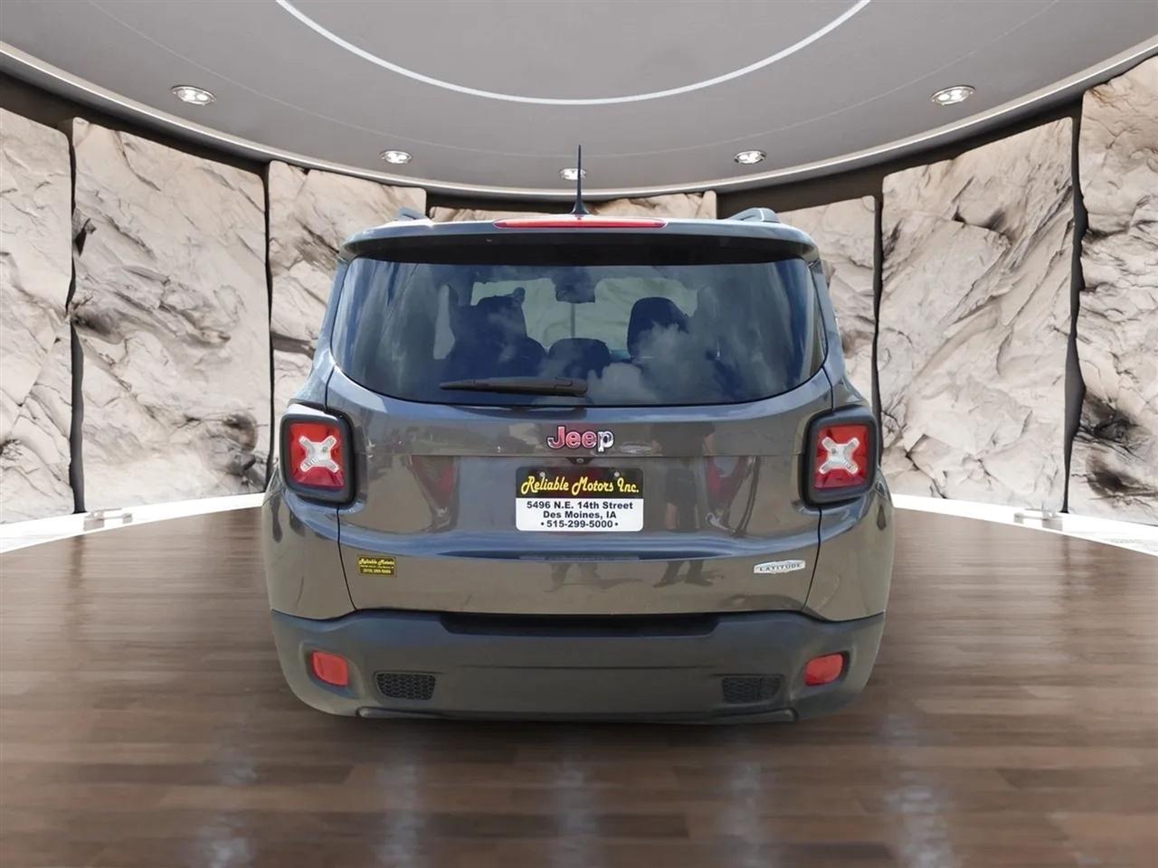 Jeep Renegade FWD 4dr Latitude 2016